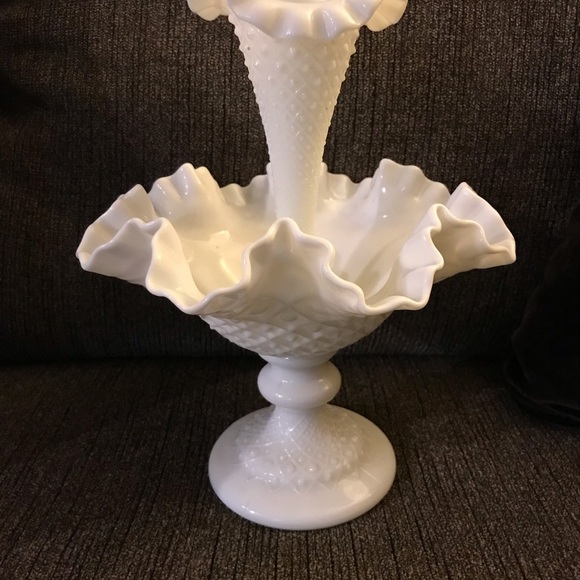 Vintage Fenton White Milk Glass Hobnail Vase Bowl - Picture 3 of 4